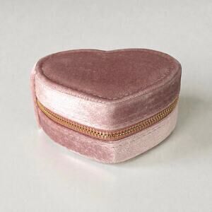 Heart Shaped Velvet Pink Jewelry Box